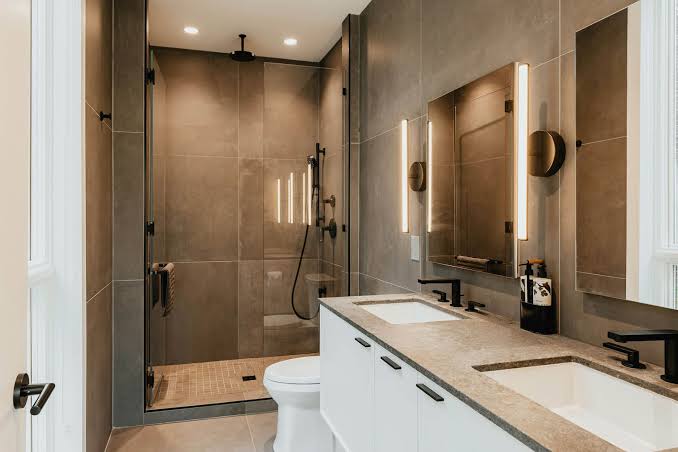 Expert Bathroom Remodeling in Maple Grove, MN for Modern Homes